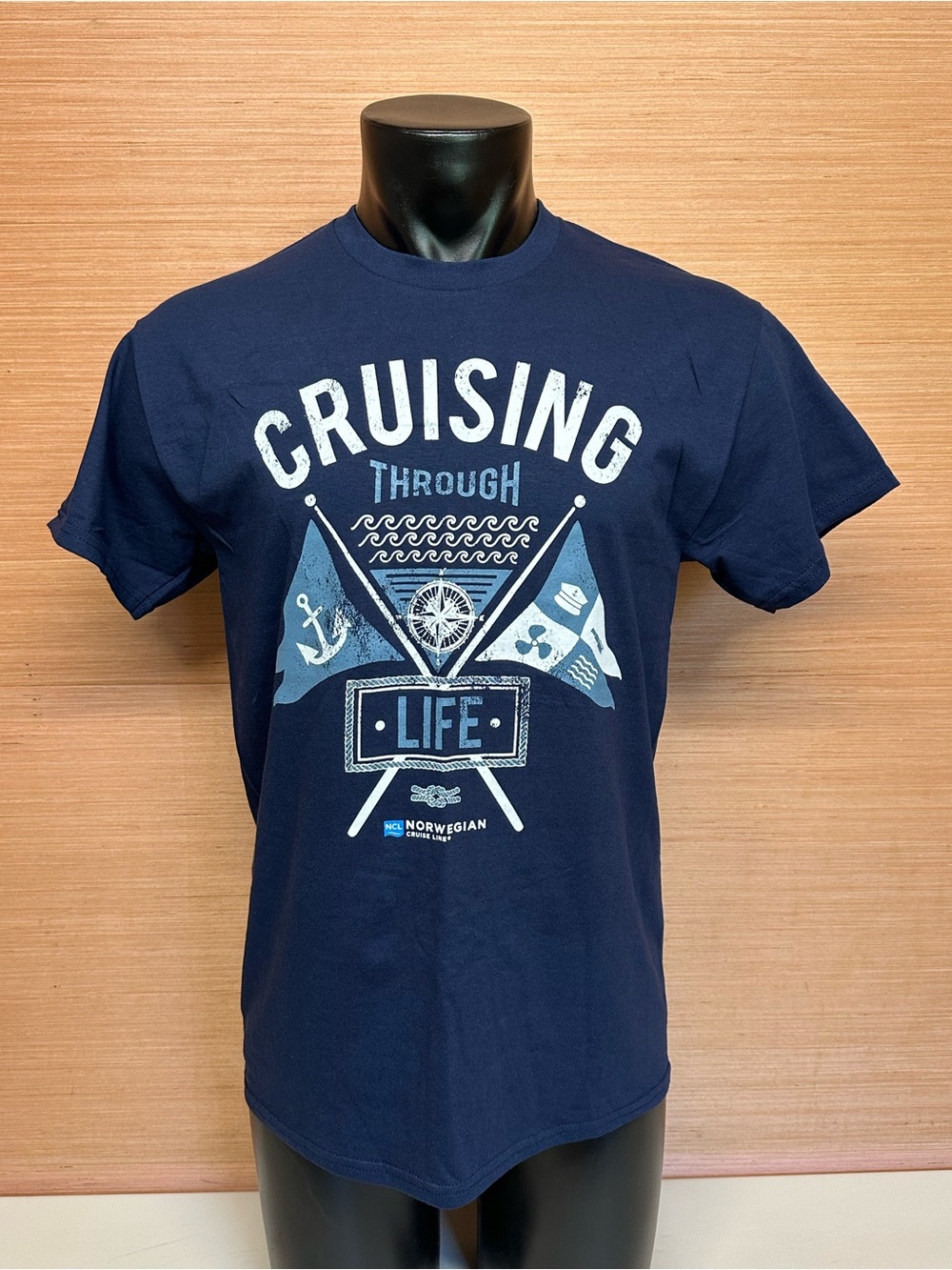 Norwegian Cruise Lines Cruising Through Life Blue T-Shirt Adult Size Medium